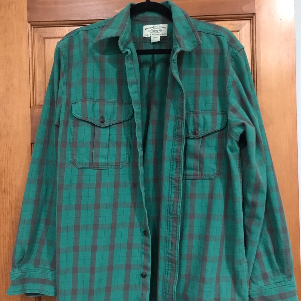 Filson men’s flannel size large smoke free home
